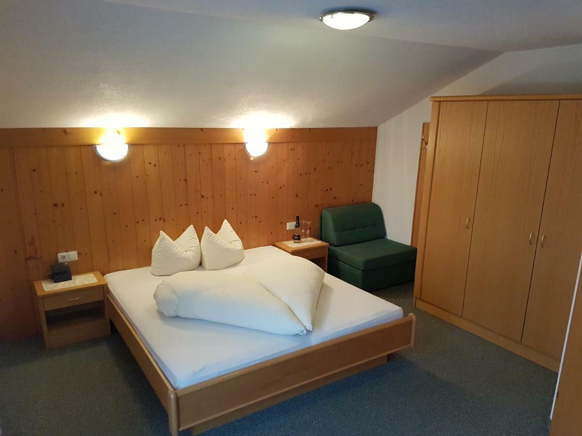 פנדלס Gaestehaus Walch מראה חיצוני תמונה